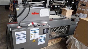 Foilwrapping machines